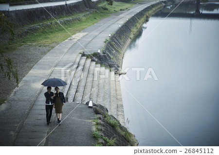 Triple travel couple 26845112