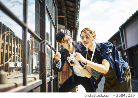 Triple travel couple Triple travel couple 26845239