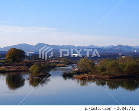 Scenery of Arakawa <Watching upstream from Shigetada bridge in Fukaya city, Saitama prefecture> 26845715