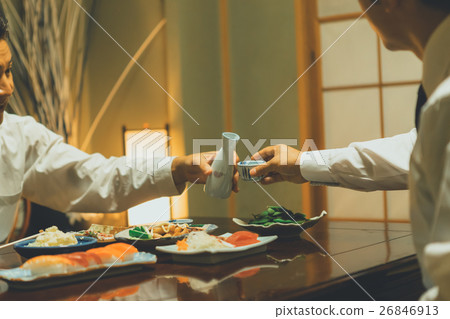 酒吧 酒館 居酒屋 26846913