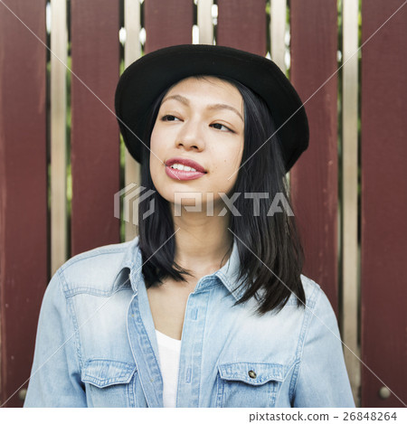 Women Casual Jeans Hat Girl Freedom Simplicity Concept Women Casual Jeans Hat Girl Freedom Simplicity Concept 26848264