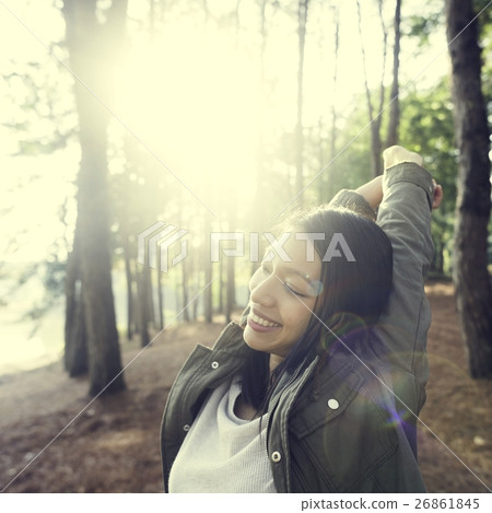 Girl Travel Adventure Solitude Relaxation Vacation Concept Girl Travel Adventure Solitude Relaxation Vacation Concept 26861845