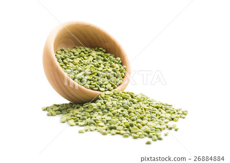 Green split peas in wooden bowl. 26884884