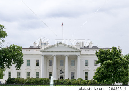 White house in DC 26886844