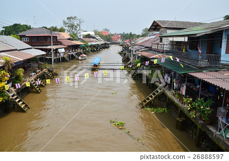 Amphawa Floating Market in the Suburbs of Bangkok Thailand Boats that cross the beautiful canal with the beautiful canal Amphawa Floating Market in the Suburbs of Bangkok Thailand Boats that cross the beautiful canal with the beautiful canal 26888597