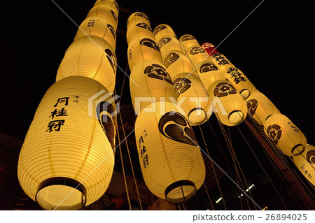 祗園節日每天早晨山景觀 26894025