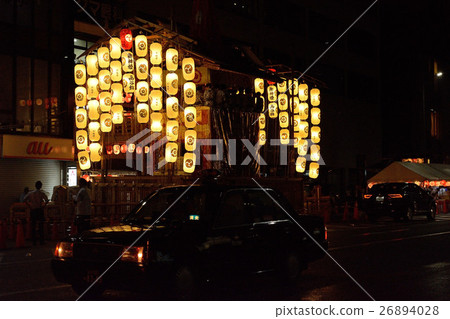 祗園節日每天早晨山景觀 26894028