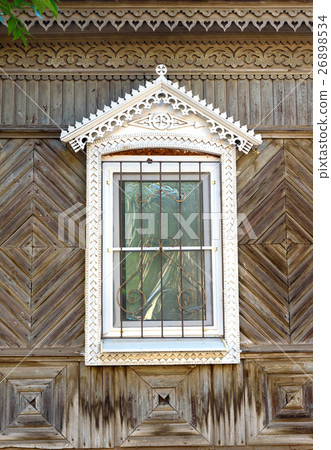 Window with carved patterns 26898534