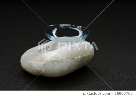 Soft contact lens 26903703