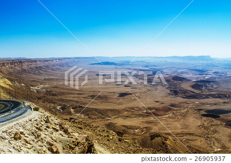National geological park HaMakhtesh 26905937