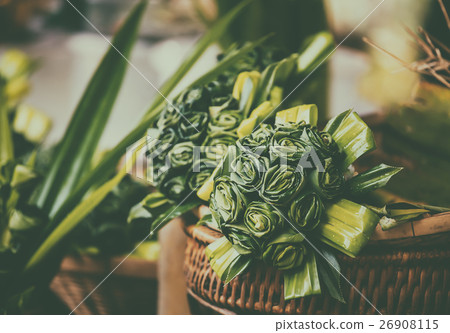 Fresh Pandan leaves 26908115