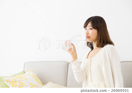 Water and female 26909501