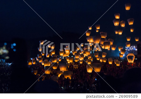 火影忍者燈，過去的一年傳統。 26909589