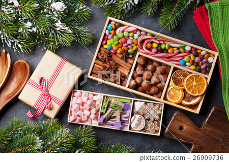 Christmas food decor and gingerbread cookies Christmas food decor and gingerbread cookies 26909736