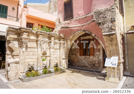 Rethymno old town Rimondi Fountain Rethymno old town Rimondi Fountain 26912336