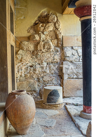 Knossos Palace colonnade interior 26912842