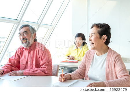 Senior, seminar Senior, seminar 26922479