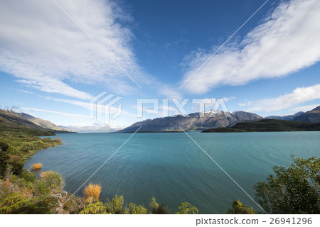 Lake Wakatipu, Lake Wakatipu, South Island, New Zealand 26941296