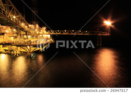 Offshore construction platform for production oil  26947817