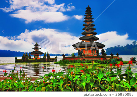 sports and recreation 26950093