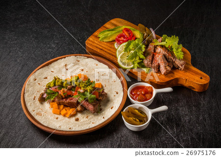 Taco set Mexican food Mexican food tacos 26975176