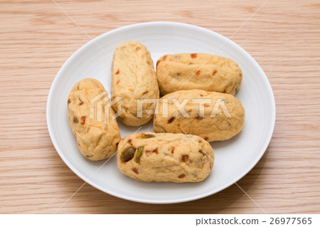 Morning sun 26977565