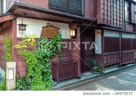在老城市金澤胡同後的日本房子 在老城市金澤胡同後的日本房子 26979537