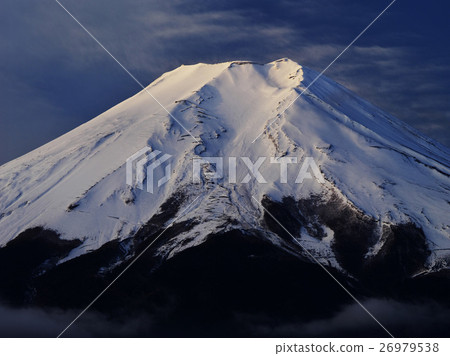 Fuji in Fierce Winter Fujiyoshida Fuji in Fierce Winter Fujiyoshida 26979538