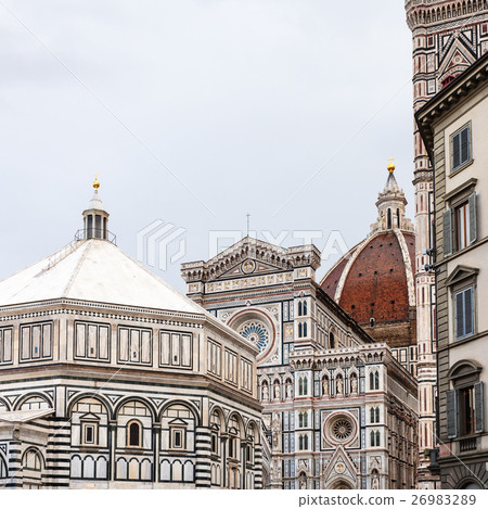 domes of Florence Baptistery and Duomo Cathedral 26983289