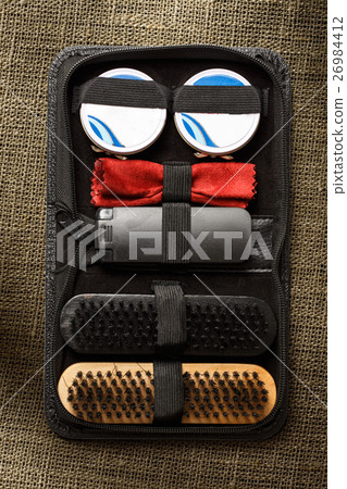 Set of polish cream and shoe brushes 26984412
