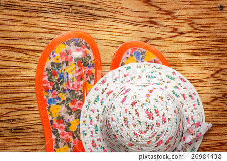 Female sun hat and beach sandals Female sun hat and beach sandals 26984438