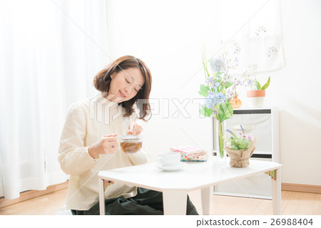 Room relaxing woman 26988404