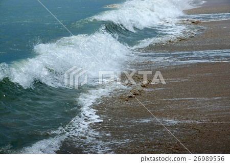 Sea waves, intensity in monsoon season. Sea waves, intensity in monsoon season. 26989556