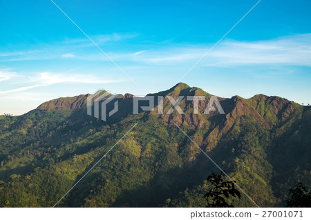 Big mountain scenic and blue sky Big mountain scenic and blue sky 27001071