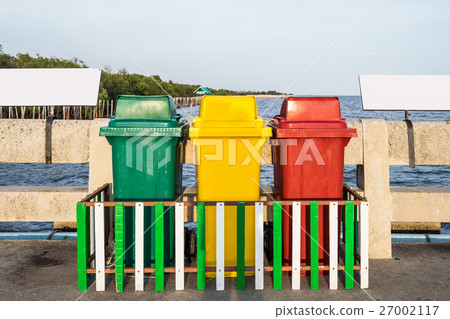 Bin color green yellow red set 27002117