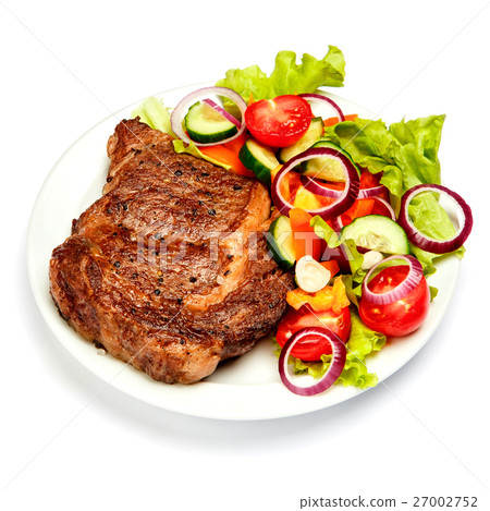 Roasted organic shin of beef meat 27002752