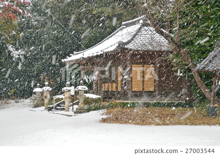 在上野雪的Mikunaga Rice·Hikawa神社 在上野雪的Mikunaga Rice·Hikawa神社 27003544