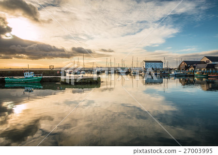 Fishing village in Northern Ireland 27003995