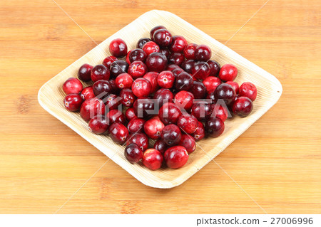 Small Red Cranberry 27006996