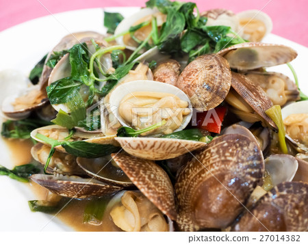 Fried sea cucumber 27014382