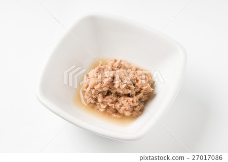 chopped tuna fish chopped tuna fish 27017086