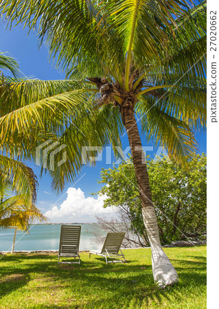 Vacation on tropical lake Nichupte lagoon 27020662