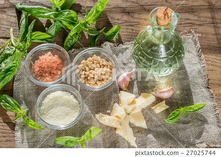 Ingredients for pesto on the wooden table 27025744