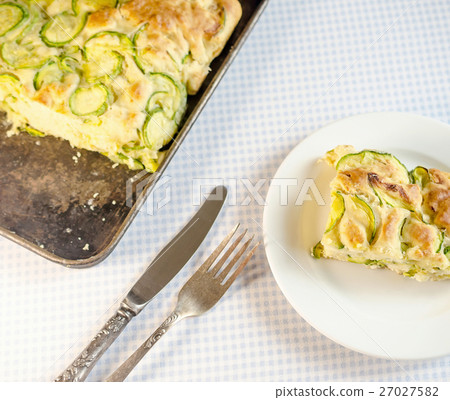 Courgette tart (Scarpaccia) 27027582