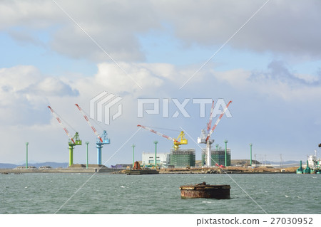 Image of port construction 27030952