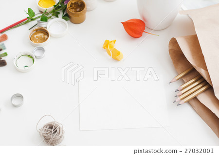 Blank card with craft tools free space Blank card with craft tools free space 27032001