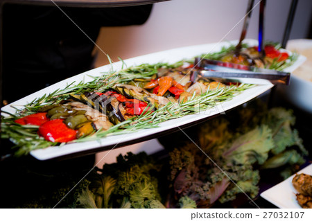 Salted and roasted vegetables put on long Salted and roasted vegetables put on long 27032107