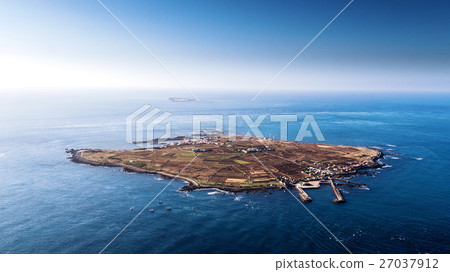 Aerial Views of Jeju Aerial Views of Jeju 27037912