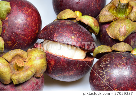 Mangosteen 27039387