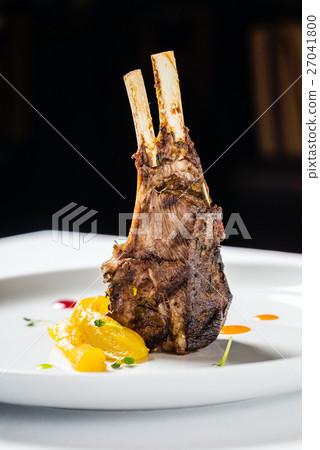 Roasted Lamb Chops 27041800